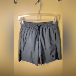 Reebok men’s gray shorts medium
